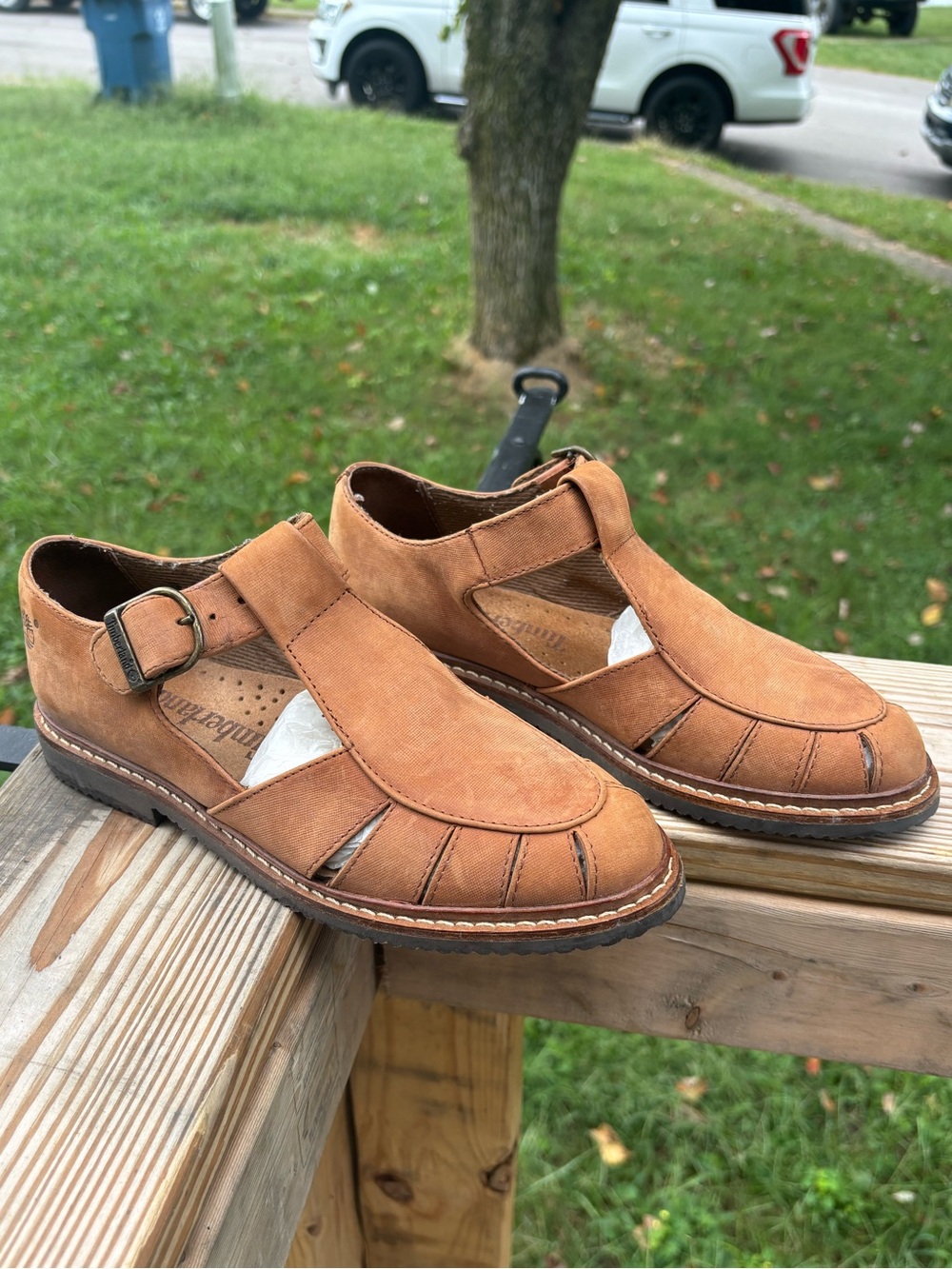 vintage Timberland leather T-strap fisherman sandals